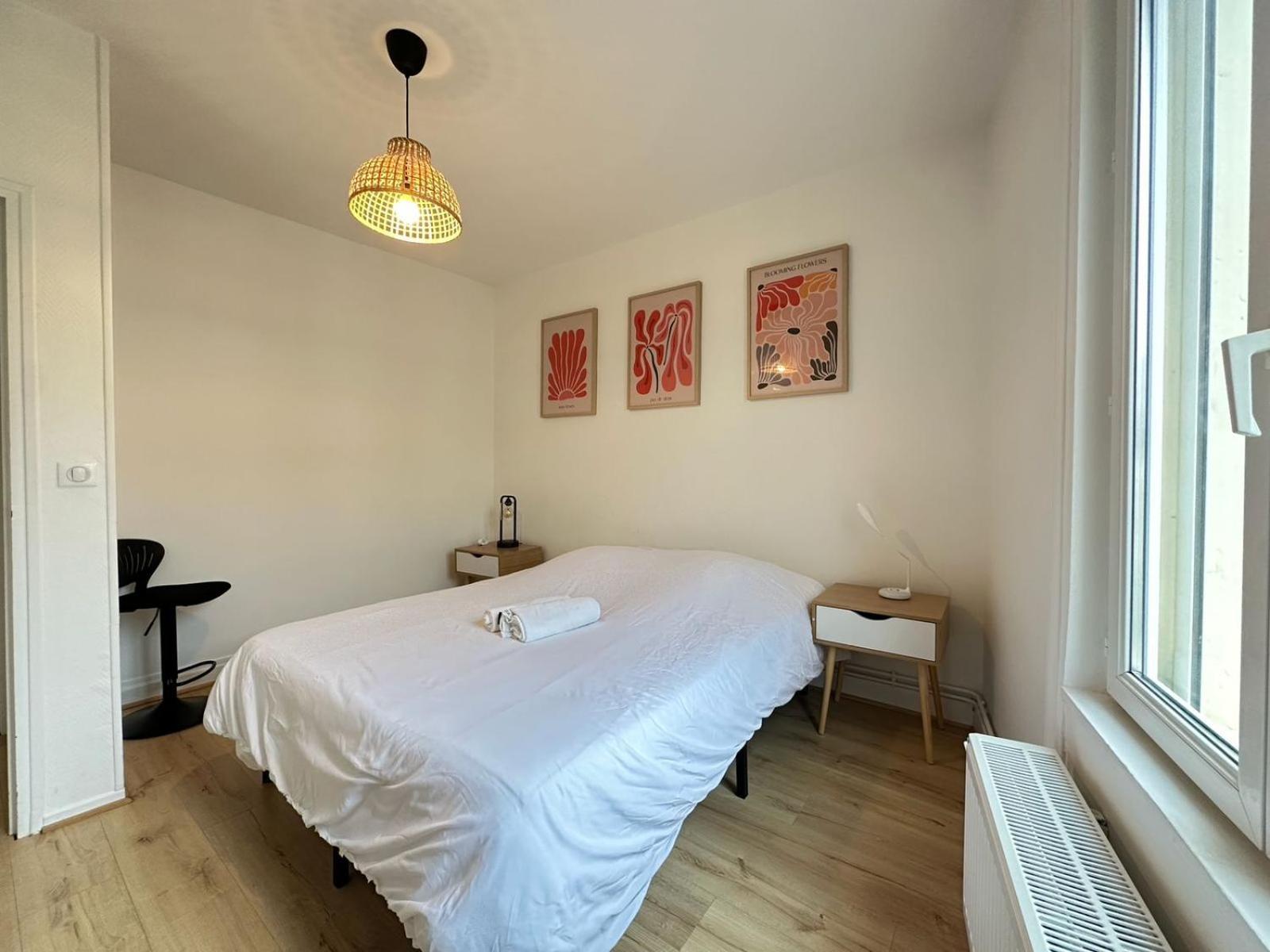 Las Vegas - Appartement A Reims Bagian luar foto